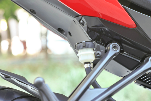 Мотоцикл QJMOTOR SRK 600 RC, 17806970312011000792