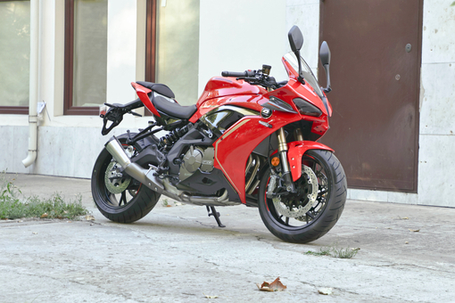 Мотоцикл QJMOTOR SRK 600 RC, 17806970311559247899