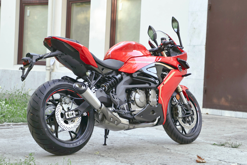 Мотоцикл QJMOTOR SRK 600 RC, 17806970312772362308