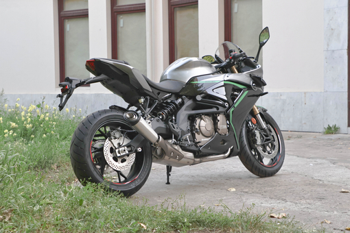 Мотоцикл QJMOTOR SRK 600 RC, 17806970313065162235