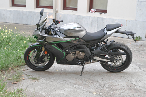 Мотоцикл QJMOTOR SRK 600 RC, 17806970313204769232