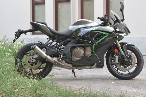 Мотоцикл QJMOTOR SRK 600 RC, 17806970313491581528