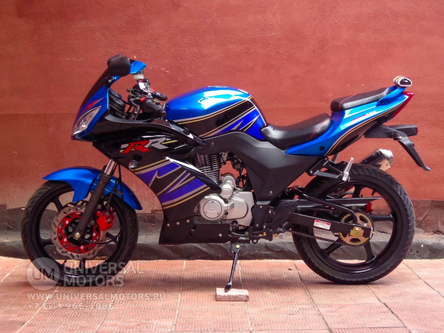 Мотоцикл Suzuki GX-R 250 replica Lite, Максимальная скорость 130 км/ч