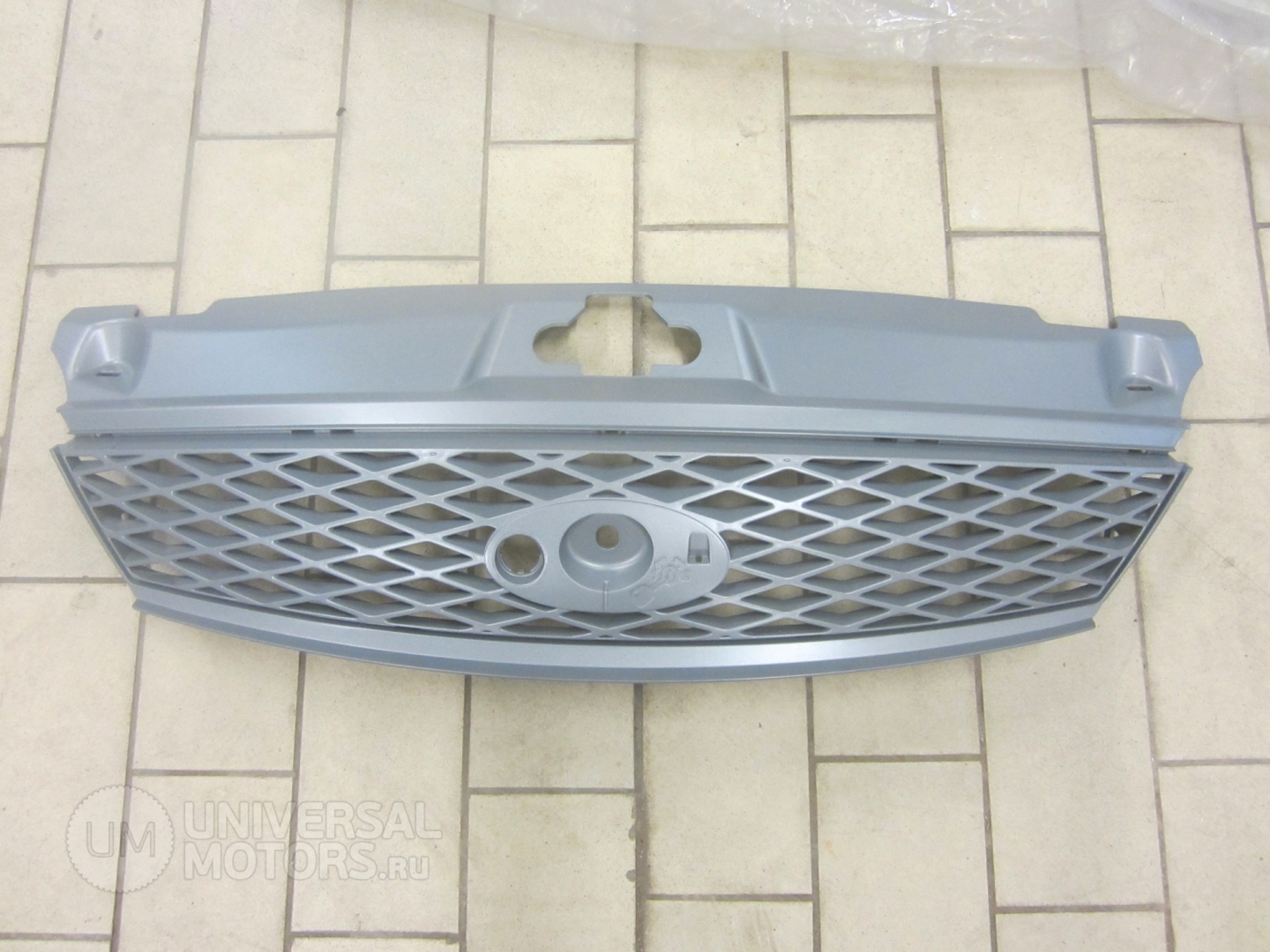 Решетка радиатора Ford Mondeo 3