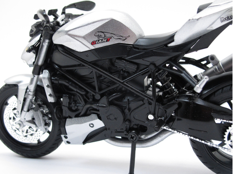 Модель мотоцикла Ducati серебирстый с черным, Gian, 16686263633140875038