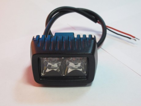 Светодиодная LED фара дальнего света 10W